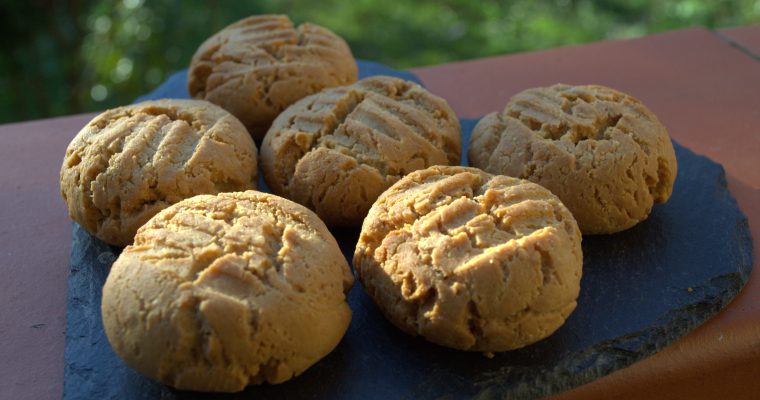 Biscotti proteici tre ingredienti