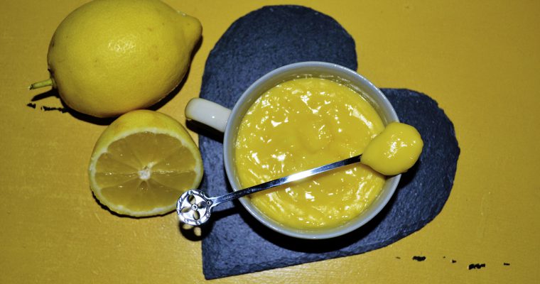 Crema pasticcera al limone