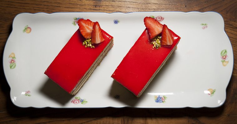Torta opera >> limone, basilico, fragole, pistacchio